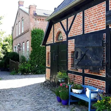 Terrassenwohnung-pusteblume-im-ferienhaus-nielson-in-petersdorf アパート